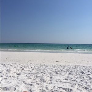 Meet your Posher, Debra